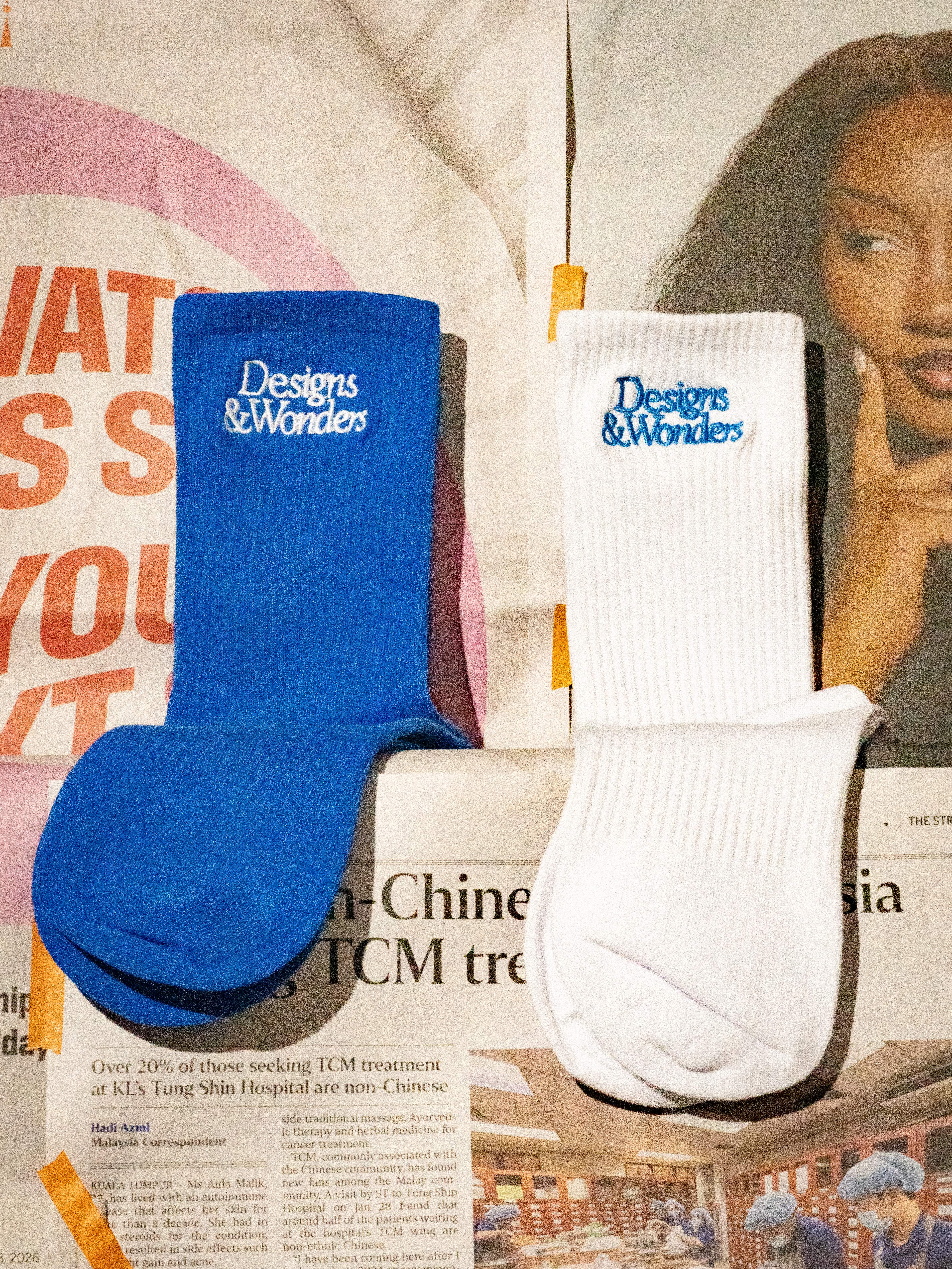 Design & Wonders Embroidered Crew Socks: (Blue/White)