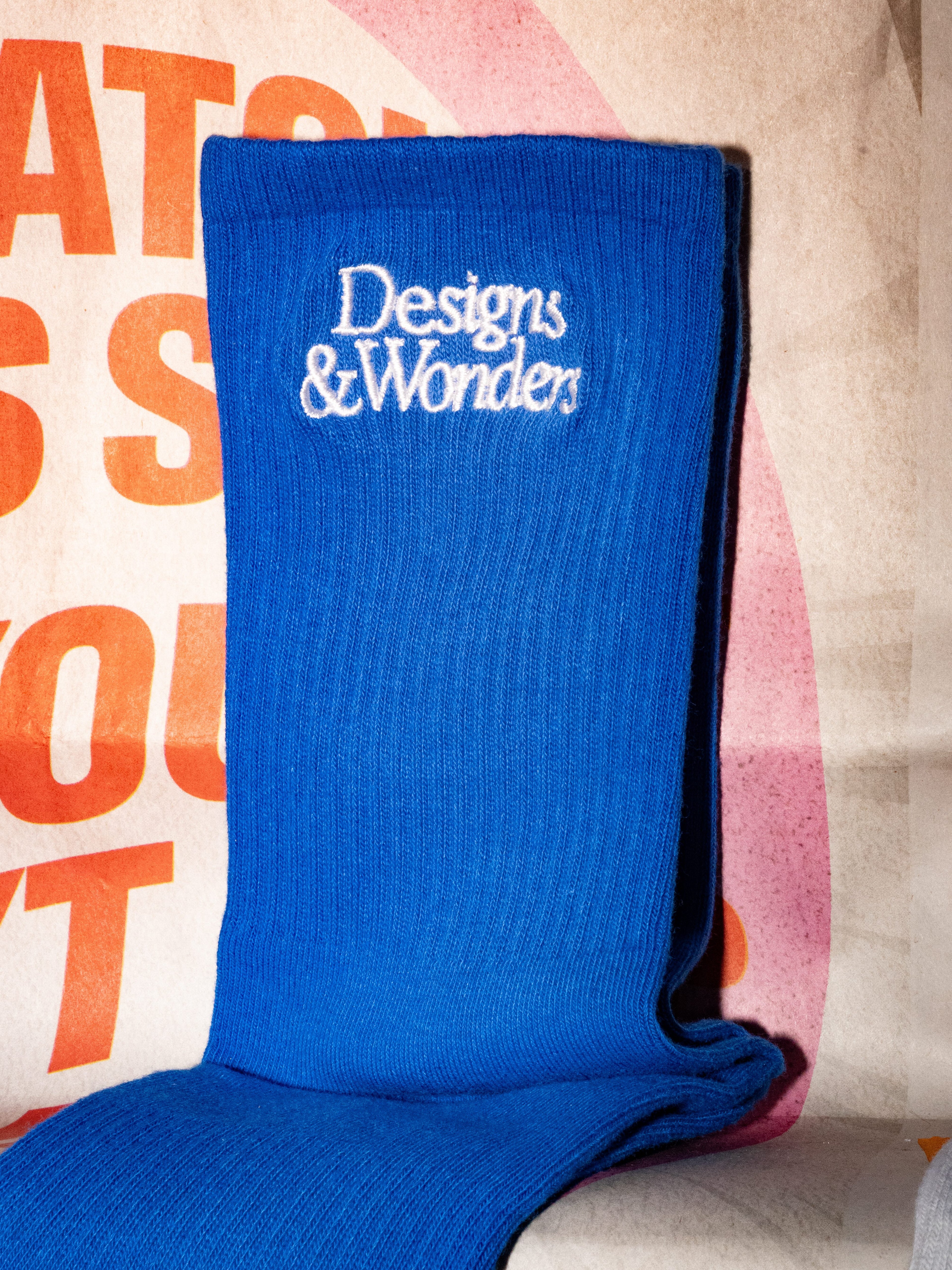 Design & Wonders Embroidered Crew Socks: (Blue/White)